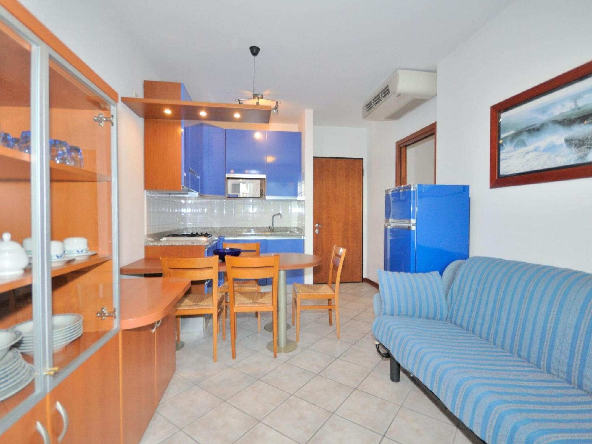Apartment In Bibione Spiaggia Near The Beach Экстерьер фото